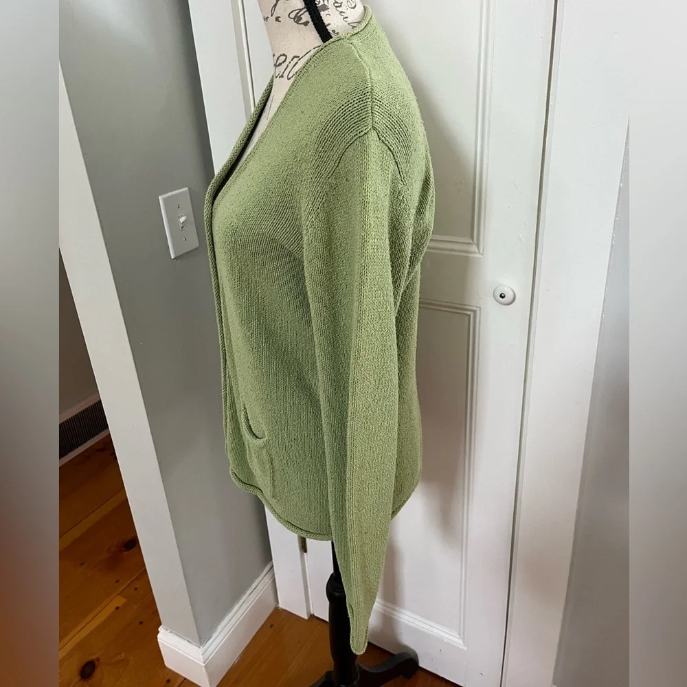 L.L. Bean Green Silk Blend Cardigan Sweater. Women's Size: L. - Picture 4 of 7
